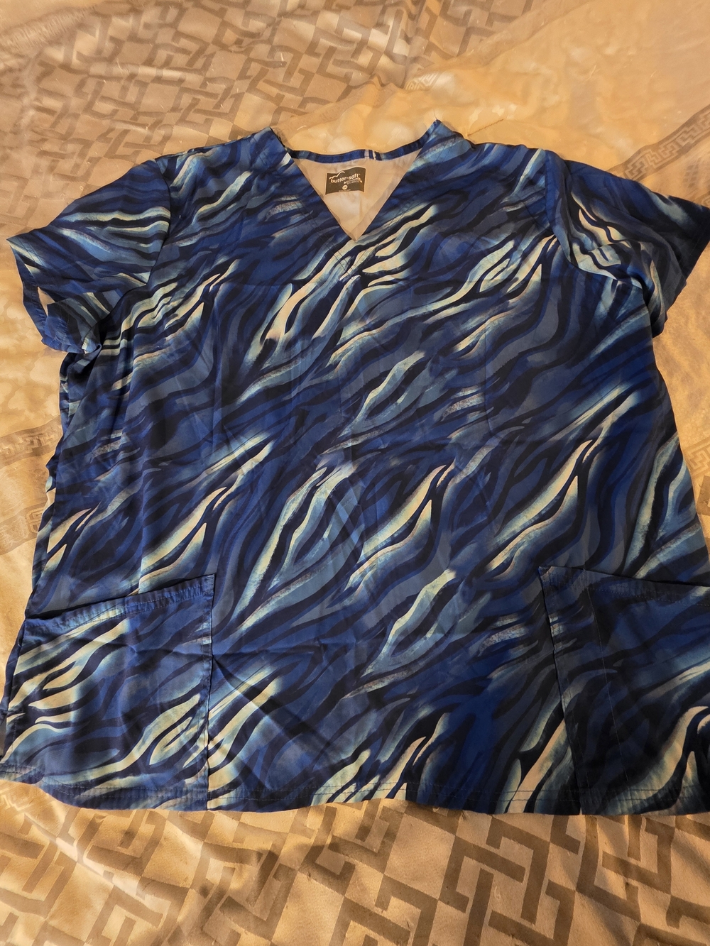 Uniform Advantage Blue Wave Print V-Neck Scrub Top